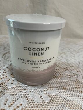 White Barn Coconut Linen Candle - White & Taupe Gradient
